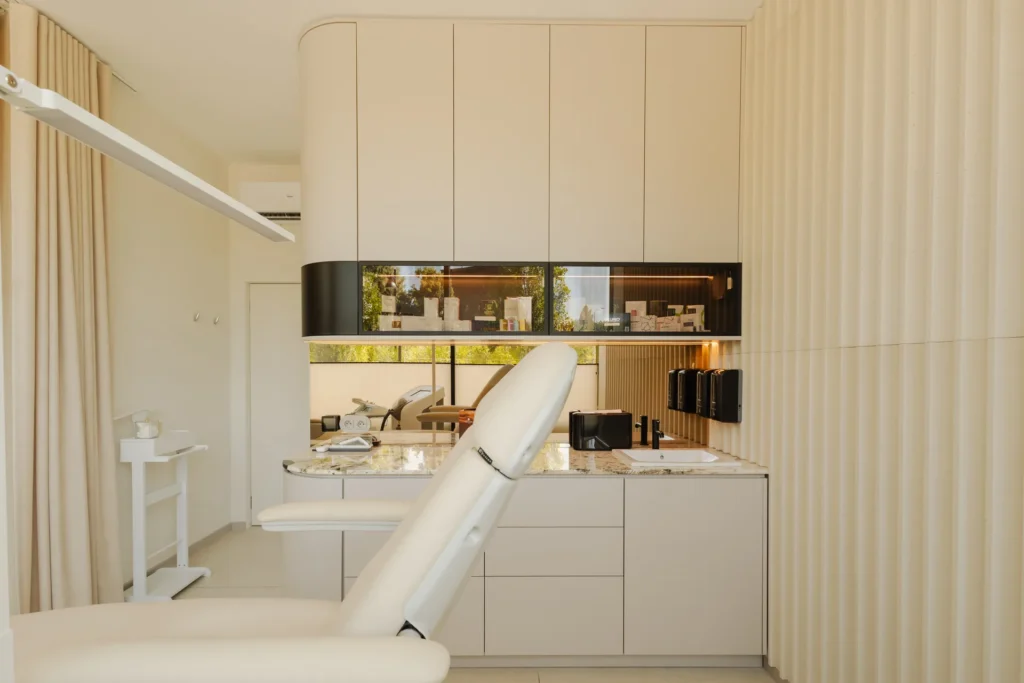 Gabinet Mandarin Clinic 2